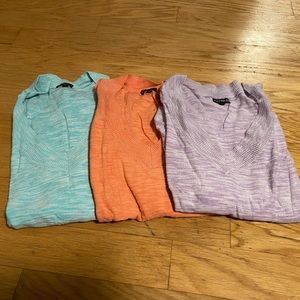 EXPRESS bundle v neck sweaters